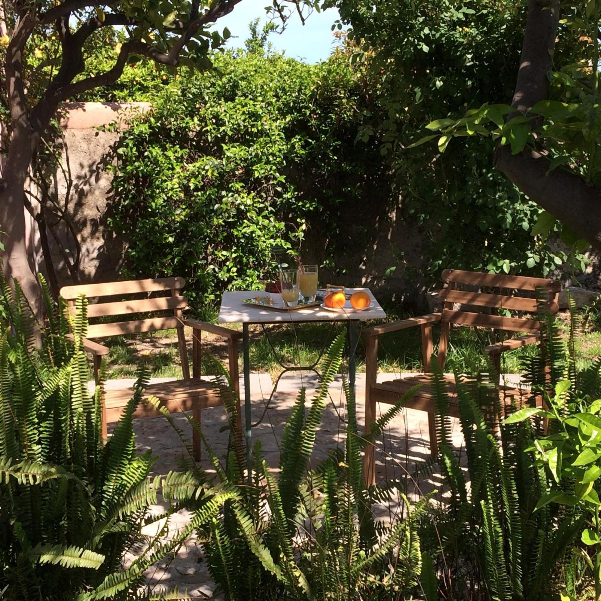Il Giardino Segreto Bed and Breakfast Trappitello Rum bild