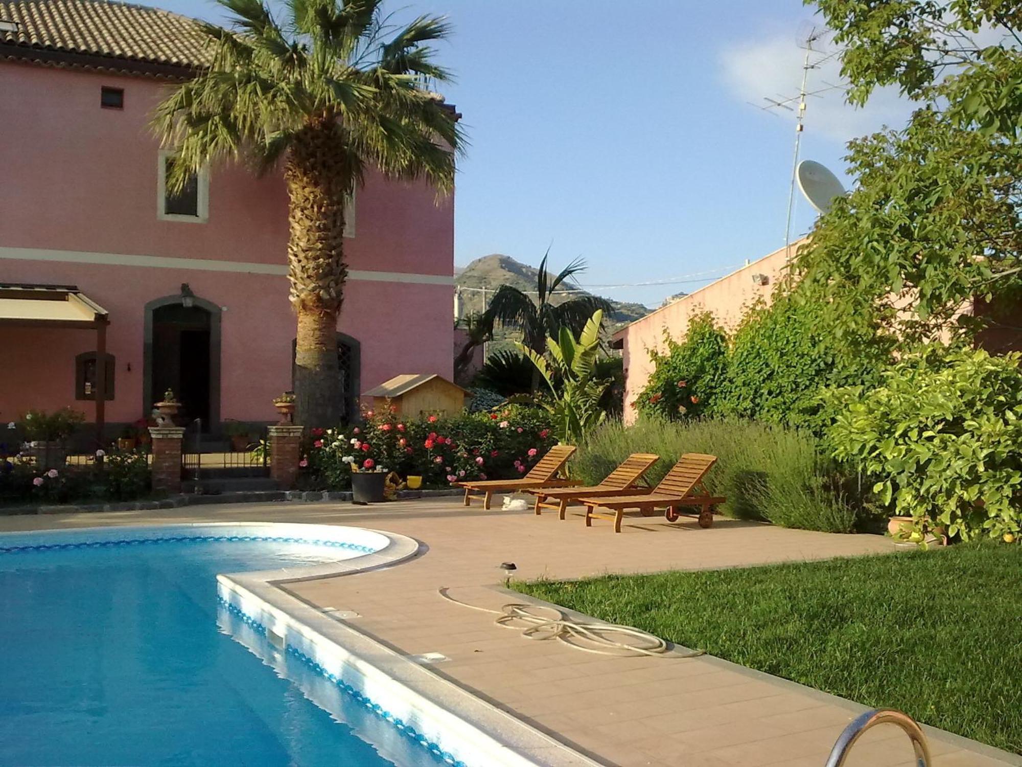 Il Giardino Segreto Bed and Breakfast Trappitello Exteriör bild
